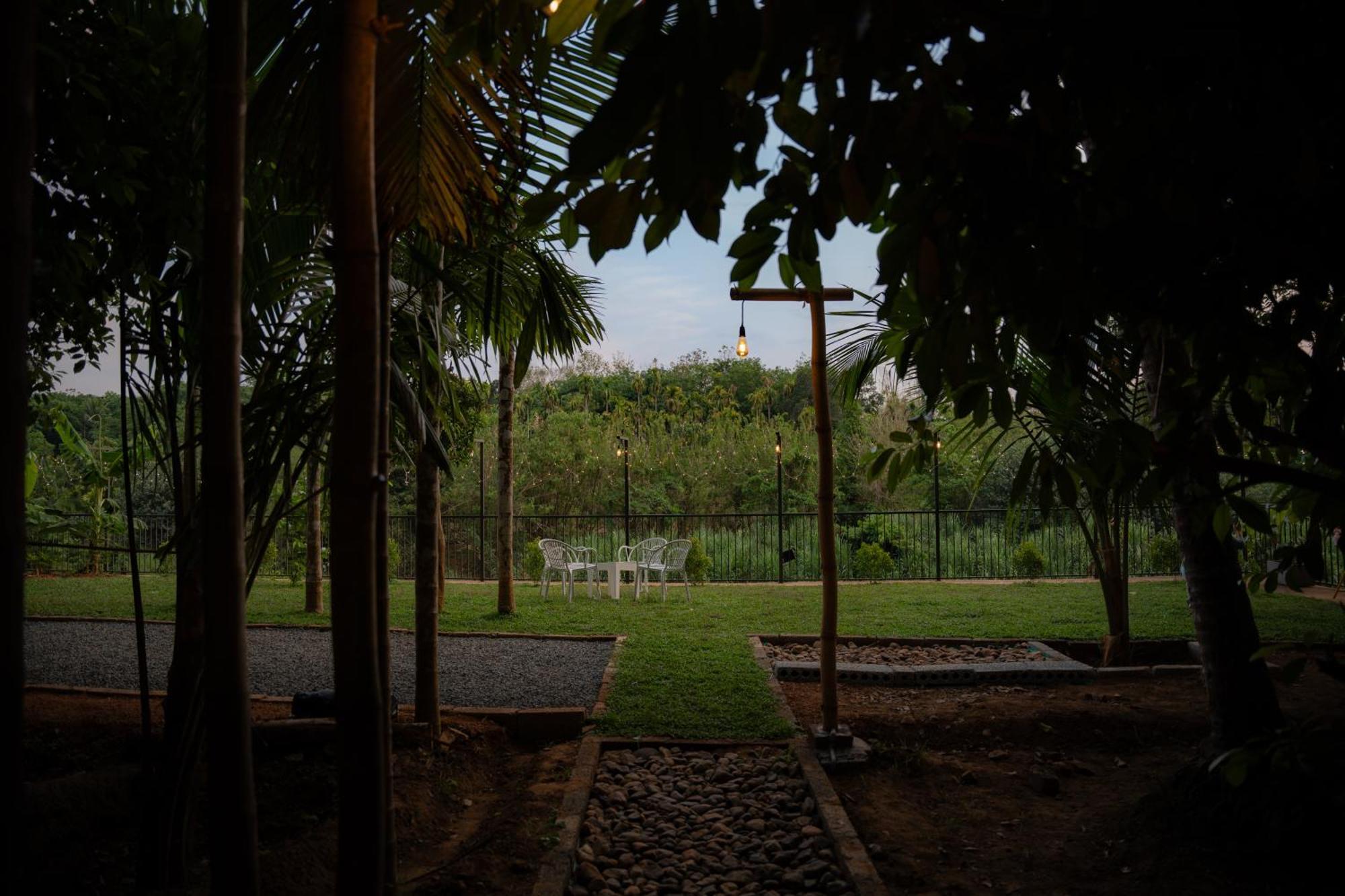 Swasth The Riviera Lovedale Nilambūr Exterior foto
